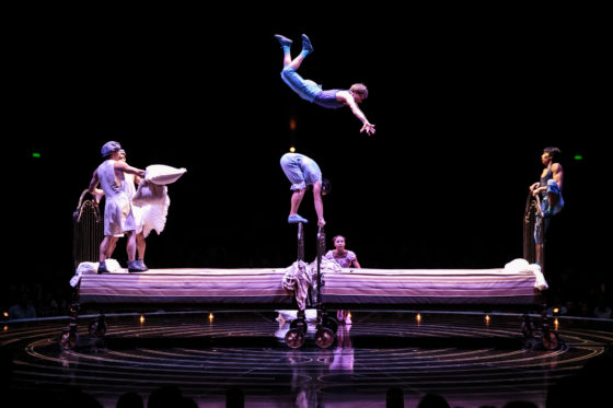 Bouncing Beds_Lucas Saporiti Costumes Dominique Lemieux 2015 Cirque du Soleil Photo 2