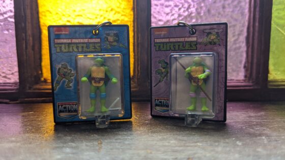 Worlds Smallest TMNT Donatello and Leonardo